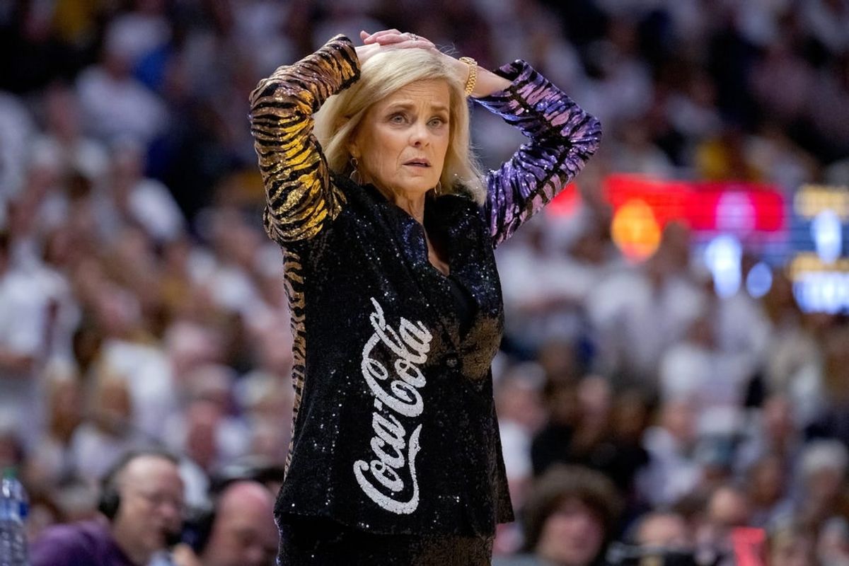 Jan 25, 2024; Baton Rouge, Louisiana, USA; LSU Lady Tigers head coach Kim Mulkey reacts against the South Carolina Gamecocks during the first half at Pete Maravich Assembly Center.