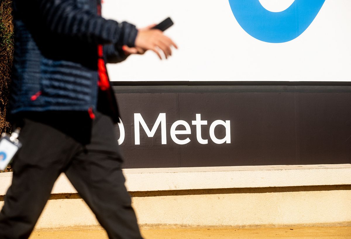 Into the Metaverse...
