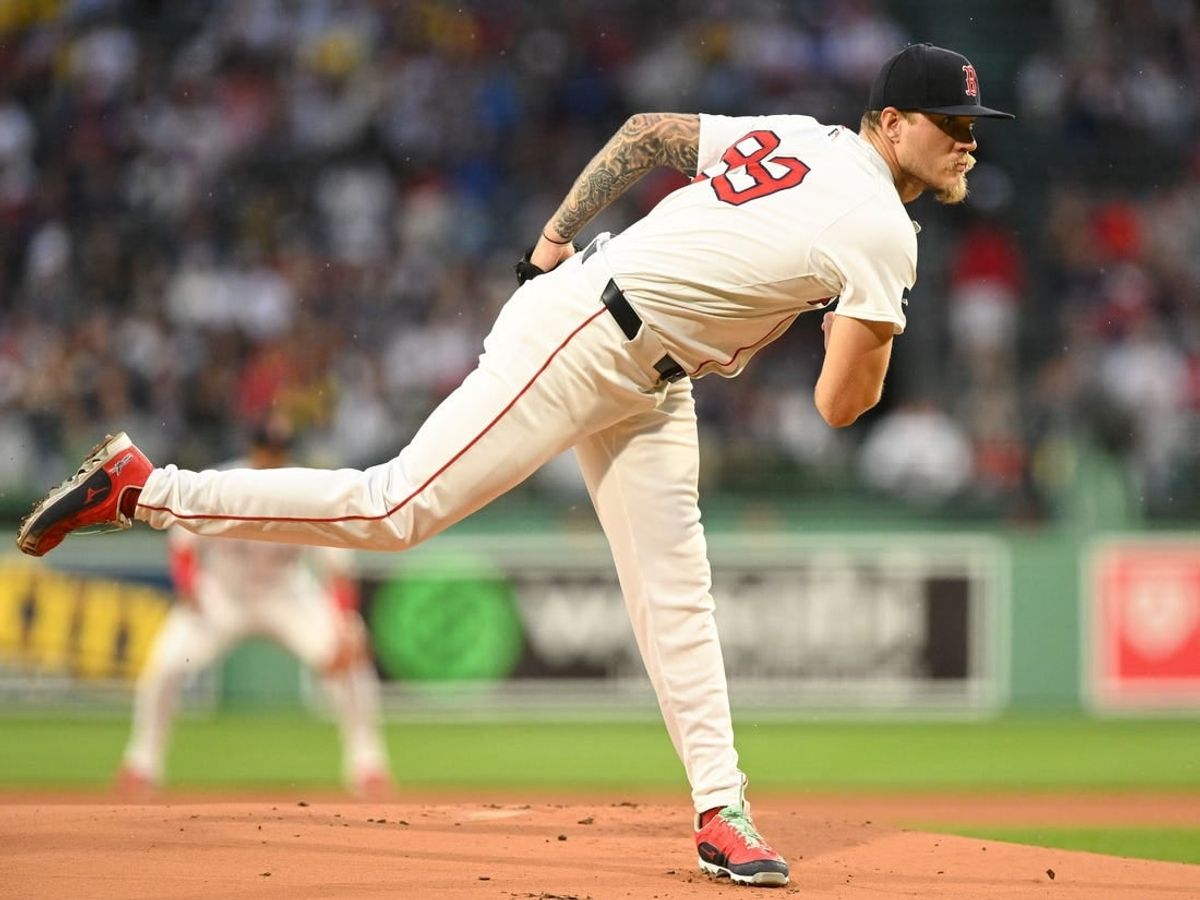 Apr 28, 2024; Boston, Massachusetts, USA; Boston Red Sox starting pitcher Tanner Houck (89) pitches against the Chicago Cubs during the first inning at Fenway Park.