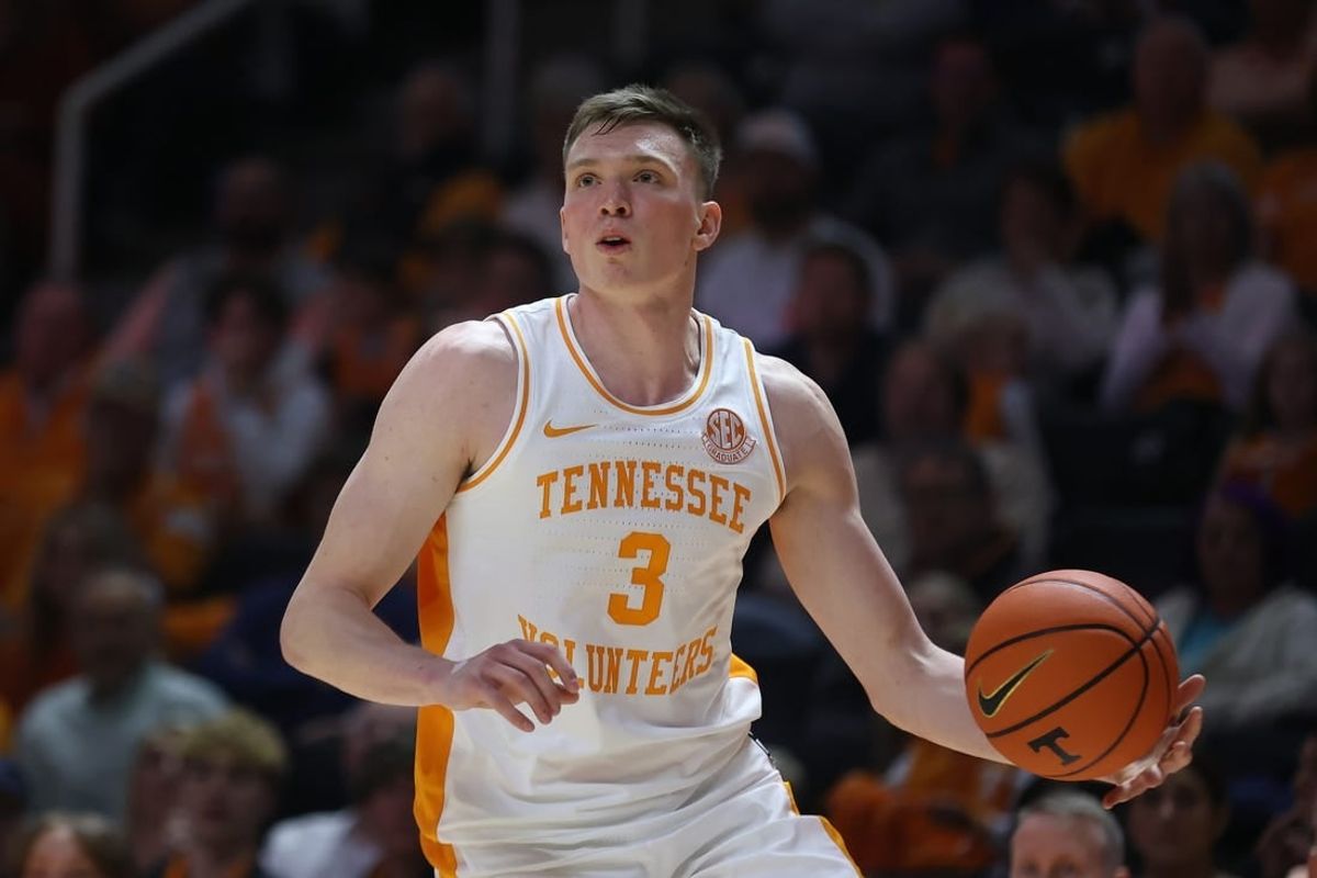 Nov 14, 2023; Knoxville, Tennessee, USA; Tennessee Volunteers guard Dalton Knecht (3) moves the ball against the Wofford Terriers during the second half at Thompson-Boling Arena at Food City Center.