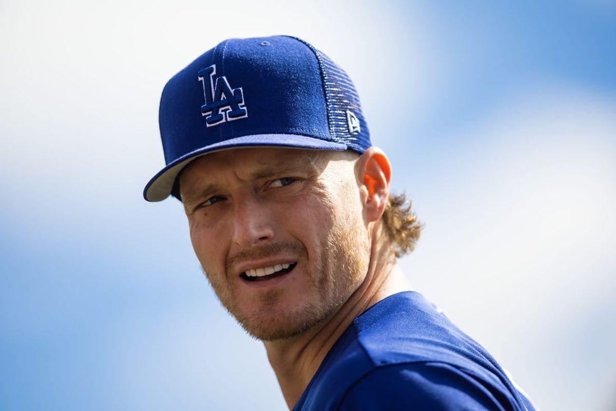 Feb 26, 2023; Phoenix, Arizona, USA; Los Angeles Dodgers pitcher Shelby Miller during a spring training game at Camelback Ranch-Glendale.