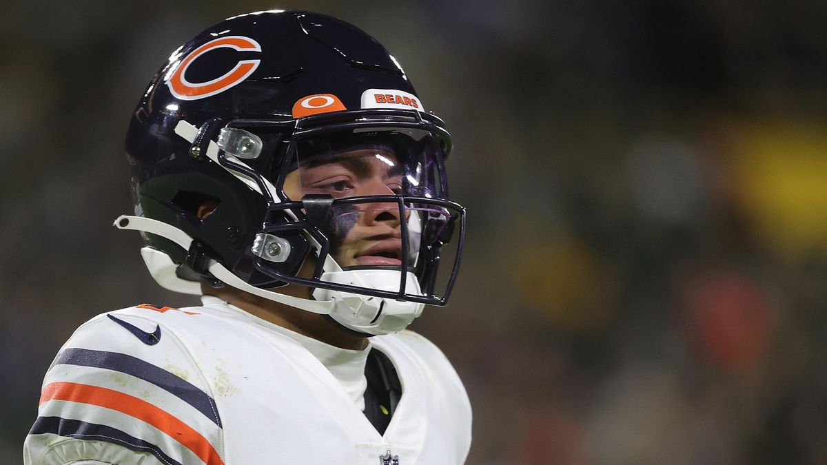 Justin Fields has over 1 million IG followers, which means nothing.
