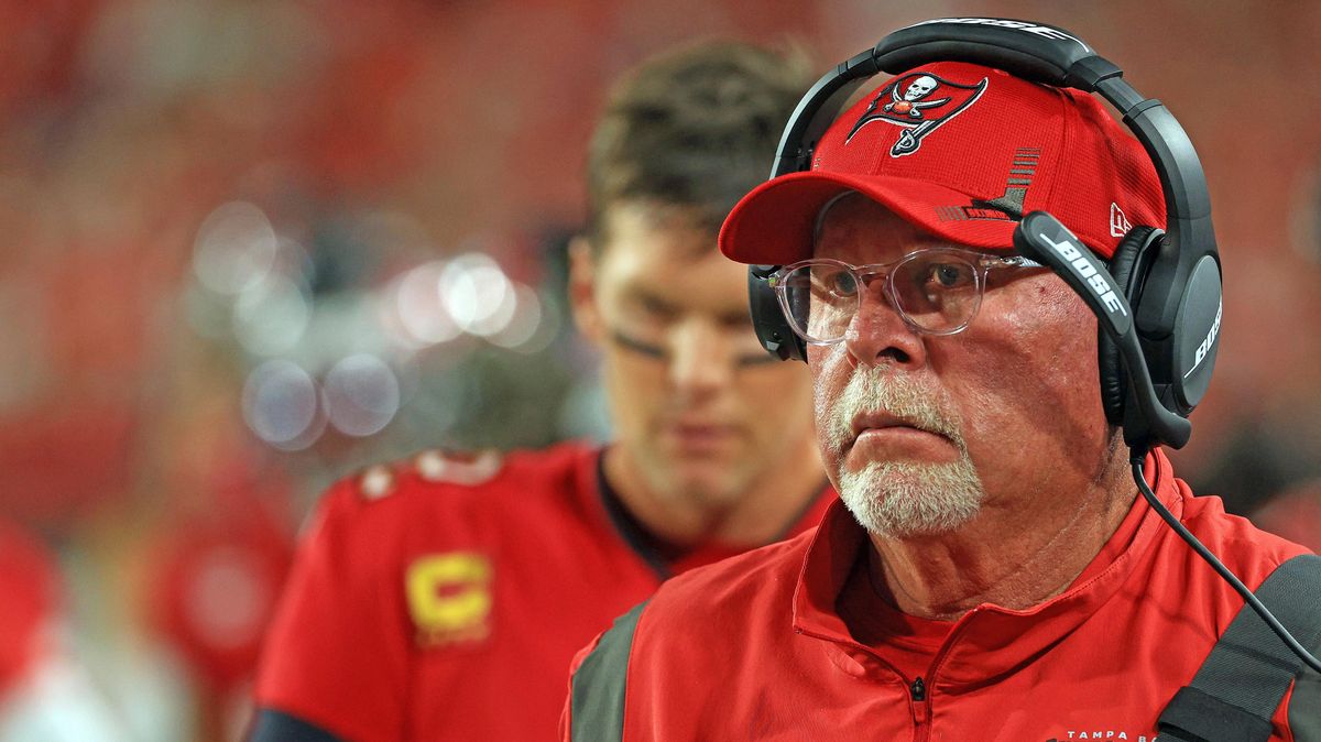 Don’t let Bruce Arians and Tom Brady off the hook when it comes to Antonio Brown,.