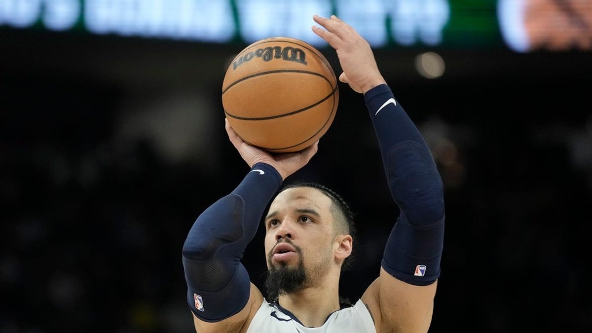 Dillon Brooks is Houston’s newest big-ticket signing.