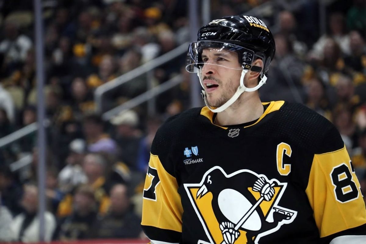 Mar 10, 2024; Pittsburgh, Pennsylvania, USA;  Pittsburgh Penguins center Sidney Crosby (87) looks on against the Edmonton Oilers during the second period at PPG Paints Arena.