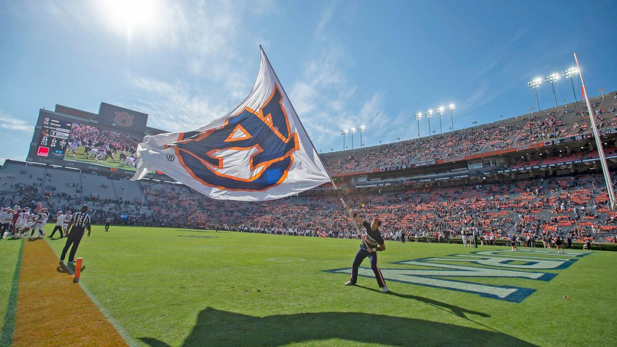 Who’s gonna be Auburn’s next head football coach?