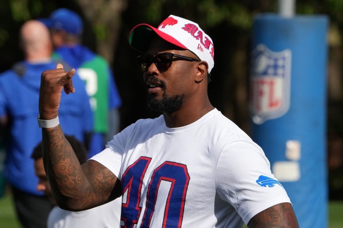 Oct 6, 2023; Watford, United Kingdom; Buffalo Bills linebacker Von Miller during practice at The Grove Hotel.