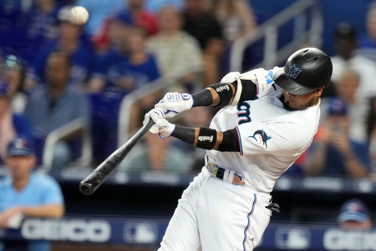 Luis Arraez leads MLB in batting average by a large margin