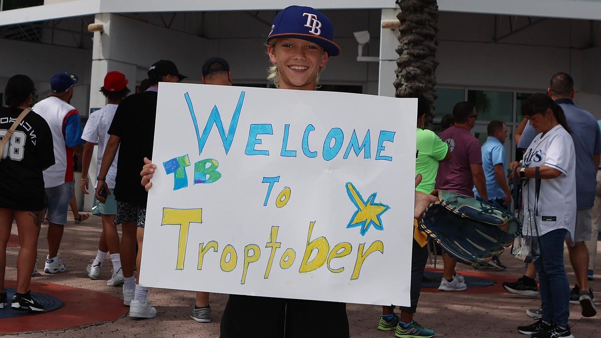 Los fanáticos acudieron en números récord para la derrota de los Rays en el Juego 1 ante Texas.