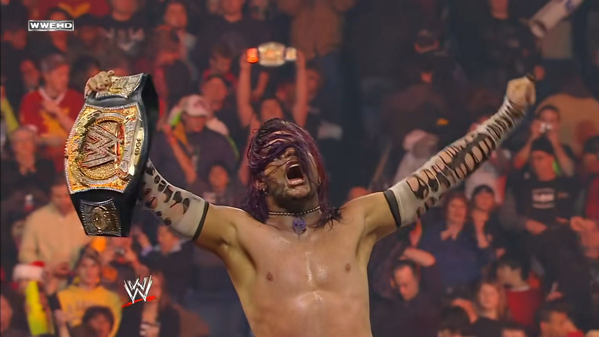 Jeff Hardy wins the WWE title in 2008.