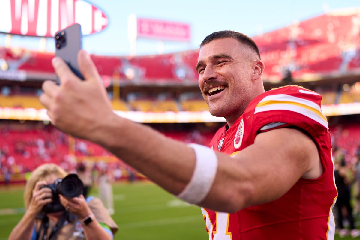 Travis Kelce is ready for his close-up.