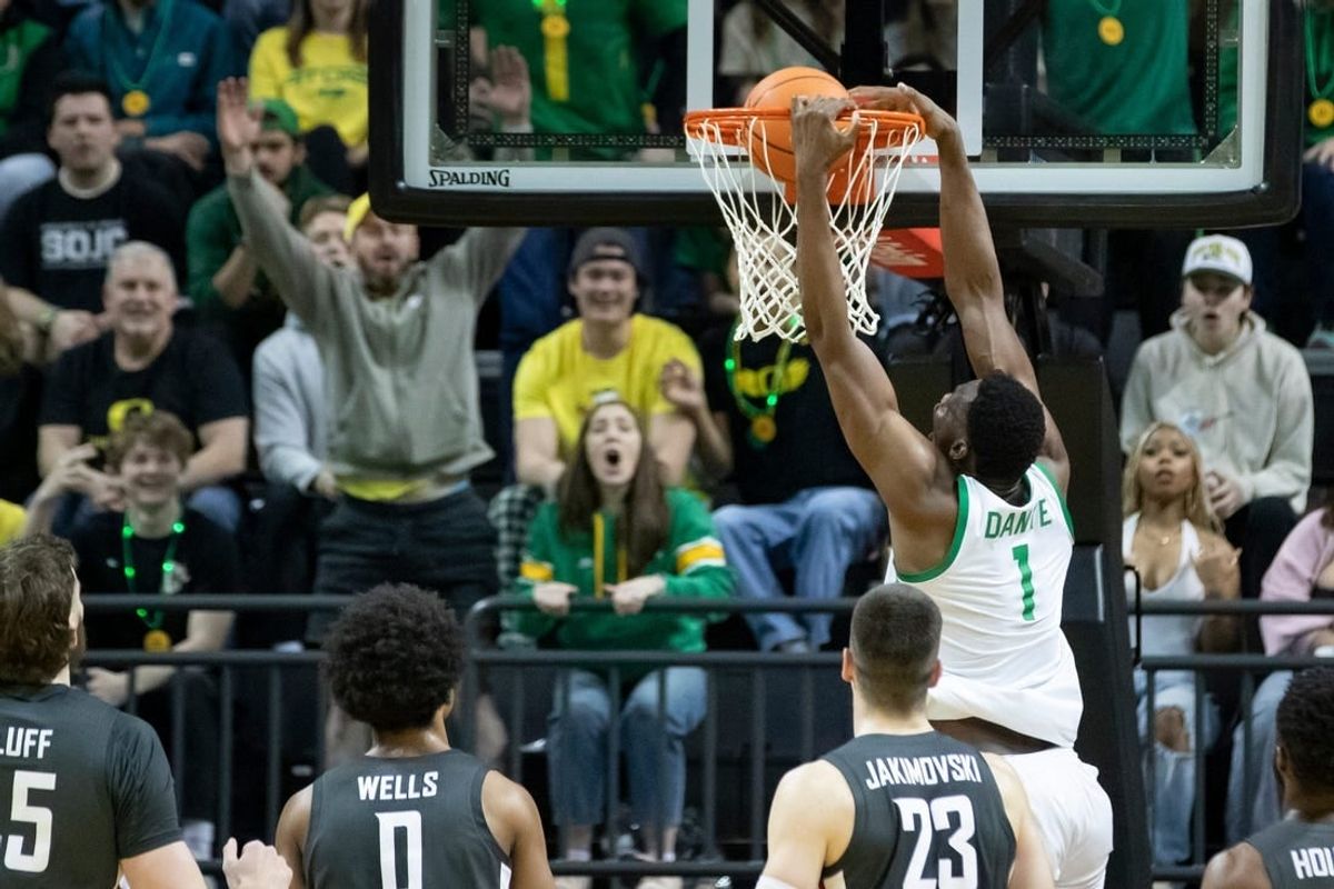 Oregon center N'Faly Dante dunks the ball as the Oregon Ducks host the Washington State Cougars Saturday Feb. 10, 2024 at Matthew Knight Arena in Eugene, Ore.