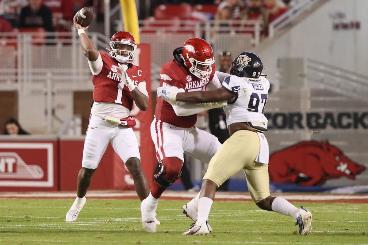 Nov 18, 2023; Fayetteville, Arkansas, USA; Arkansas Razorbacks quarterback KJ Jefferson (1) passes in the first half against the FIU Panthers at Donald W. Reynolds Razorback Stadium.