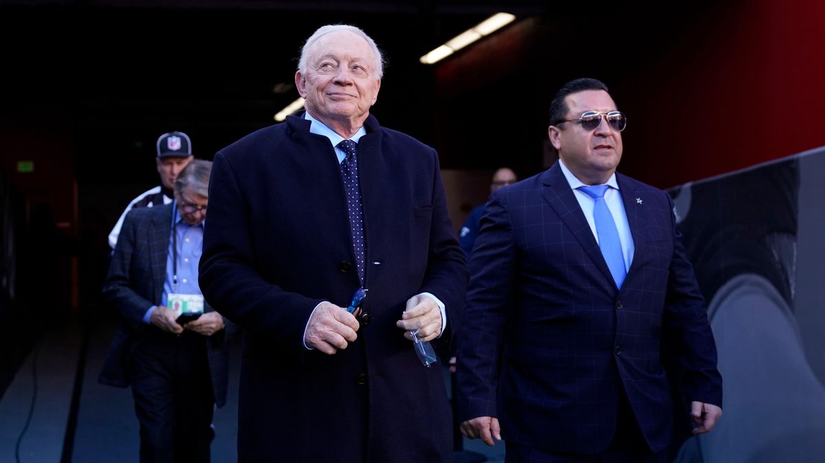 Jerry Jones
