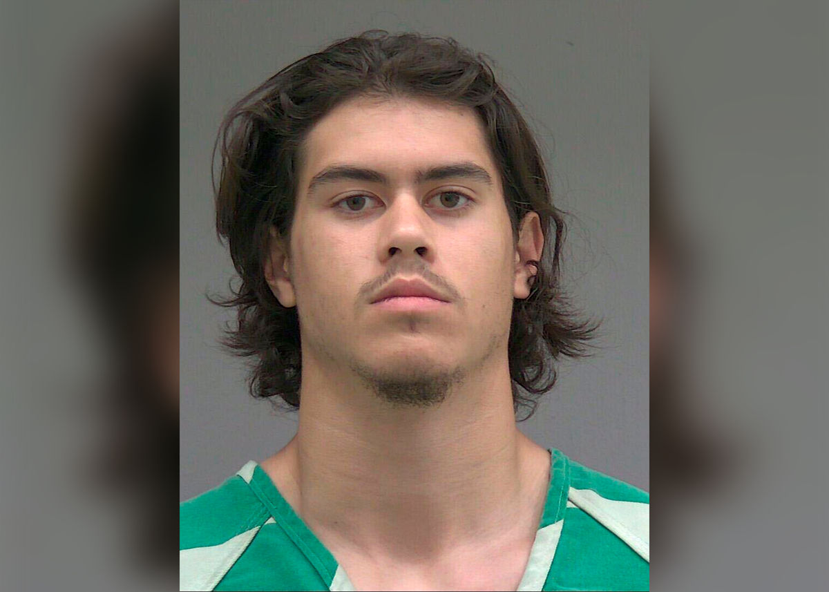 Five felony  child pornography  charges against Jalen Kitna were dismissed