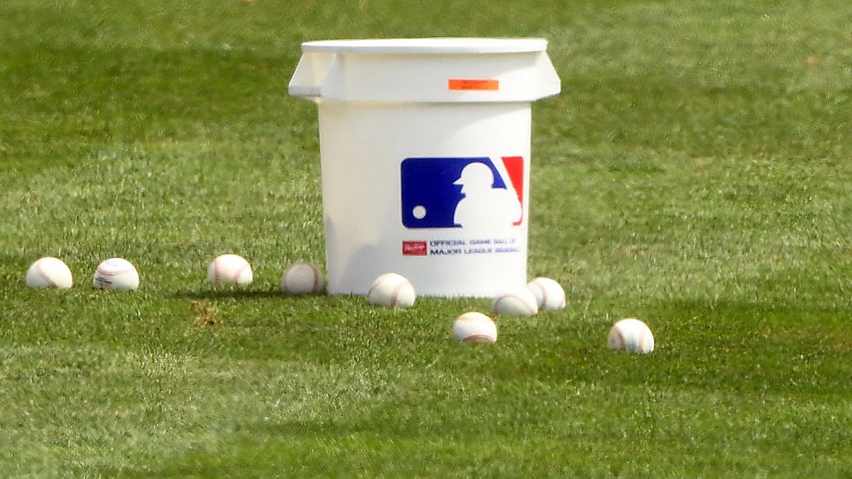 MLB going ahead with 13-pitcher limit