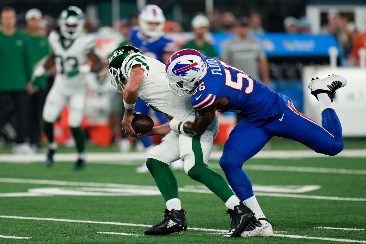 The Jets beat the Bills despite Aaron Rodgers being knocked out on first drive.