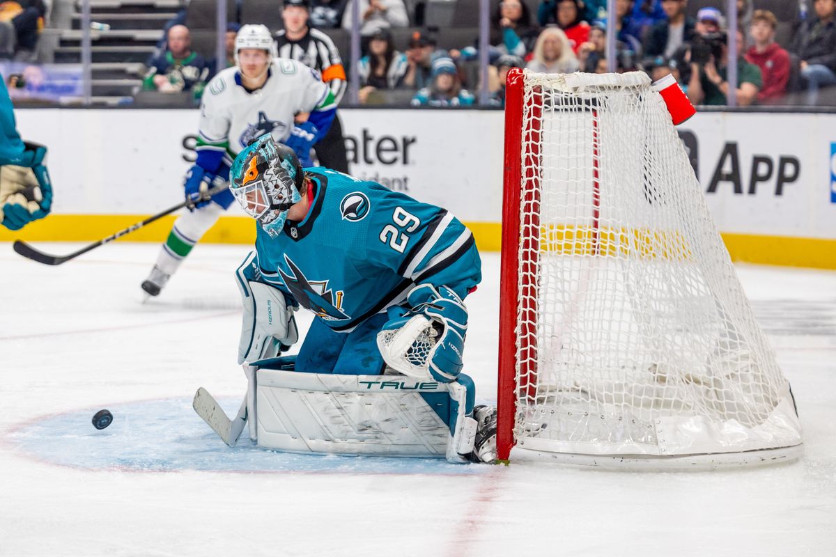 Los San José Sharks han concedido 20 goles en sus dos últimos partidos.