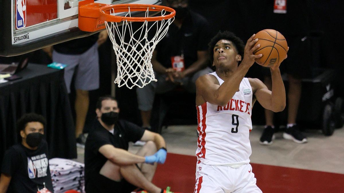 Yeah, he dunked on him.