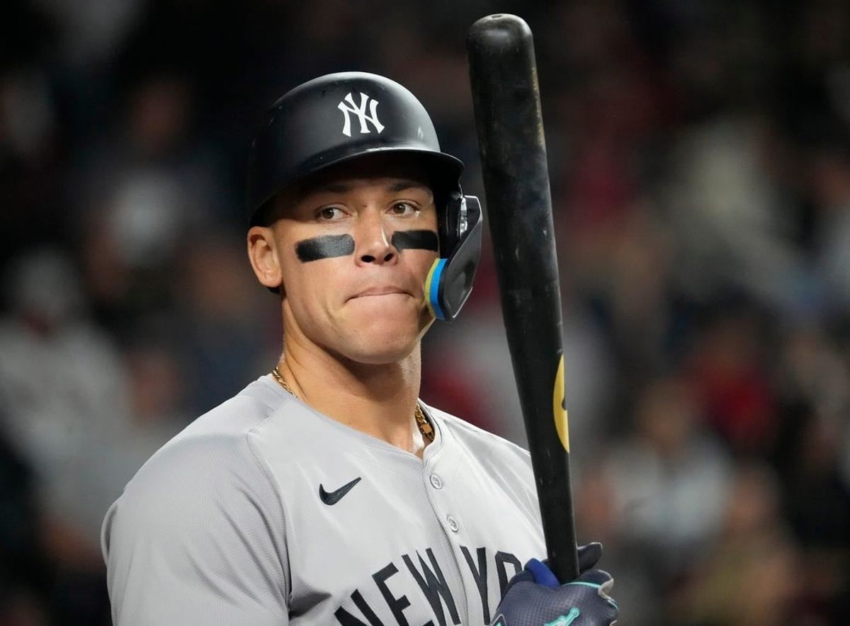 New York Yankees center fielder Aaron Judge (99) prepares to bat against the Arizona Diamondbacks during the second inning at Chase Field on Monday, April 1, 2024, in Phoenix.