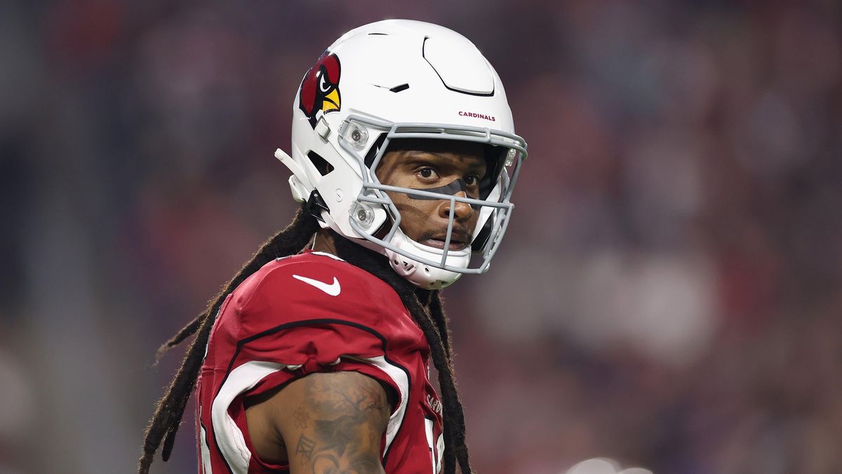 DeAndre Hopkins is reportedly unhappy in Arizona and looking for a way out.