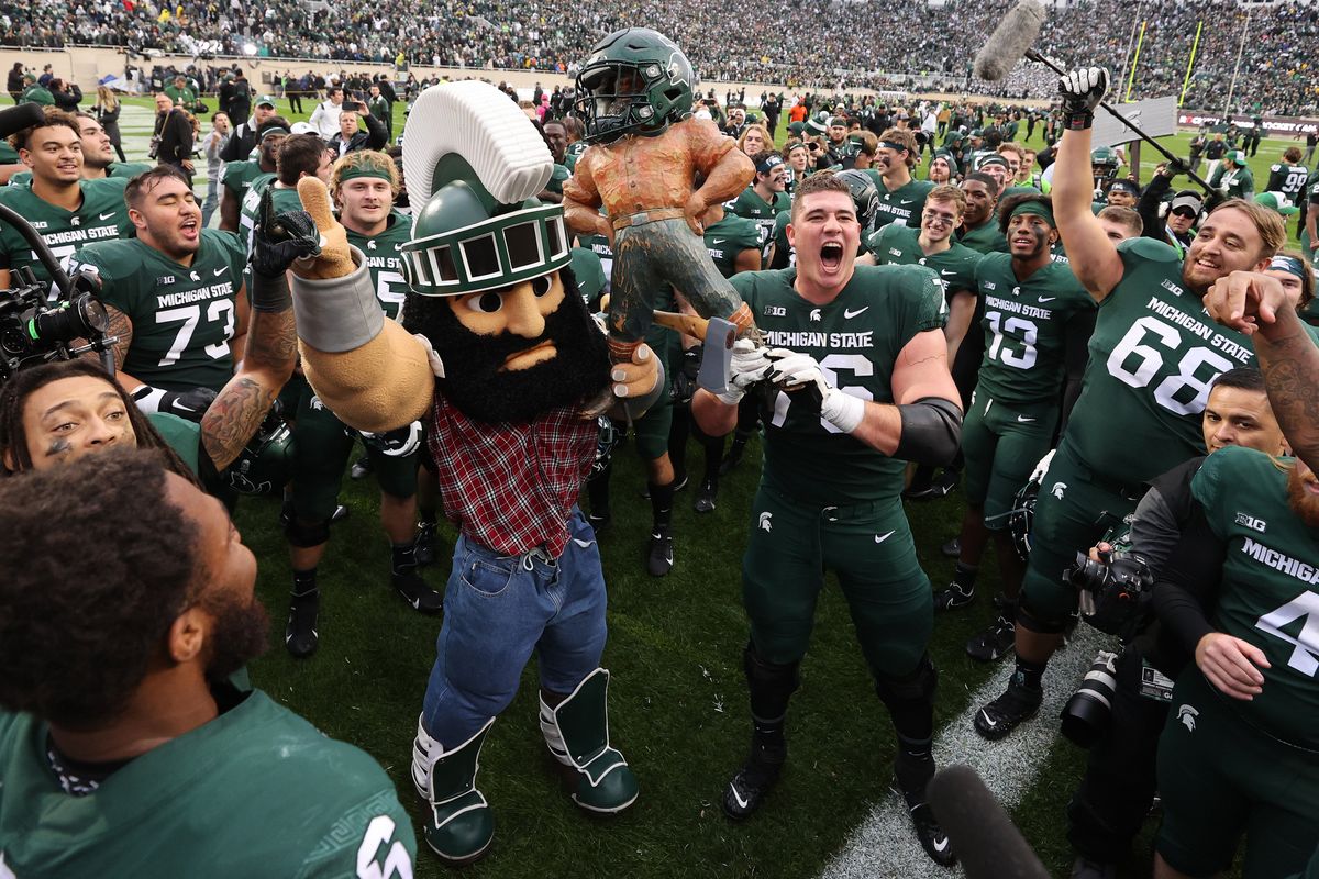 Michigan State’s comeback against Michigan was the highlight of the early games on Saturday.
