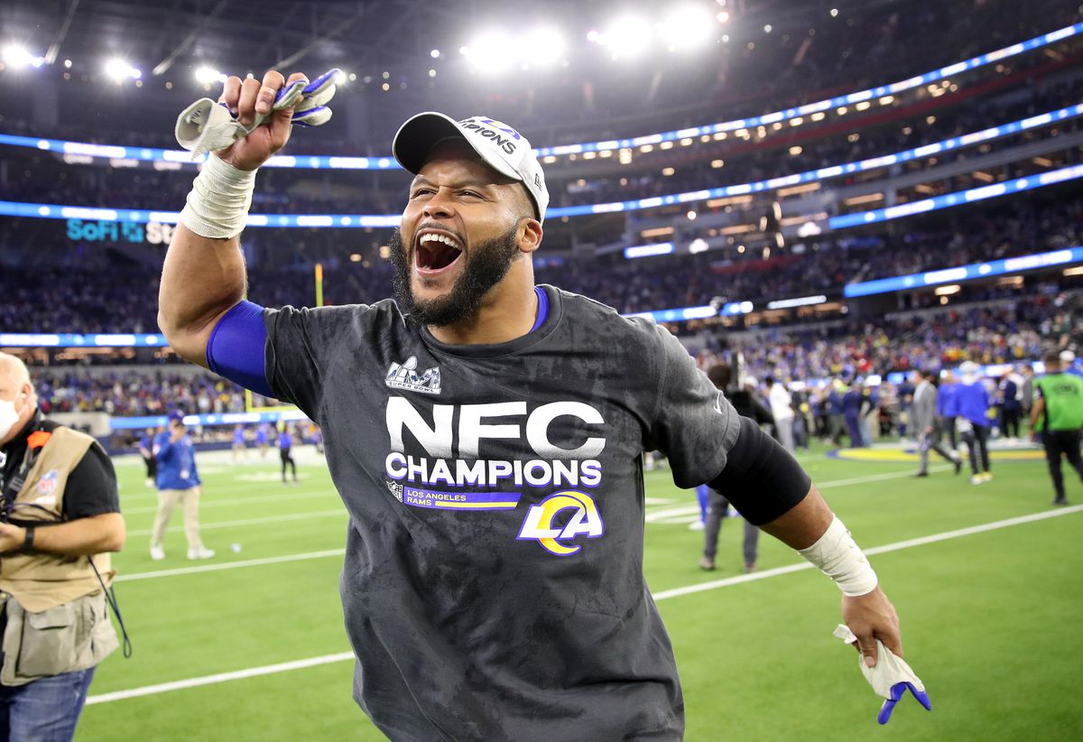 Aaron Donald will surely be the next Pitt player to make the Pro Football Hall of Fame.