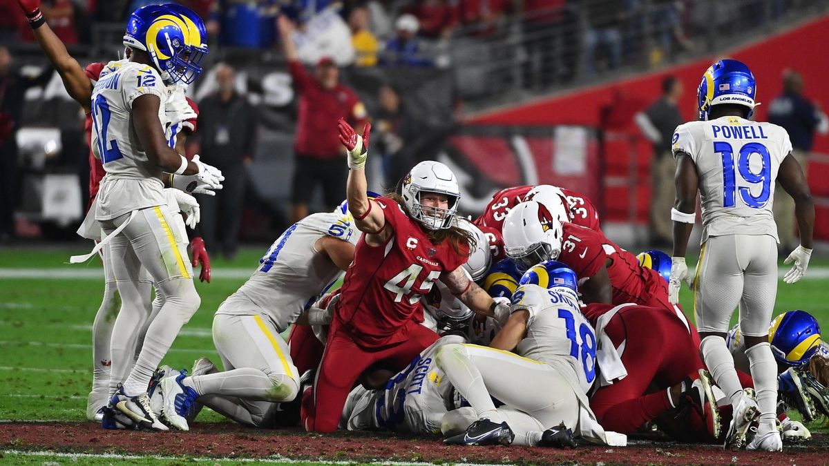 Dennis Gardeck and the Arizona Cardinals recover an onside kick Monday night against the Rams.