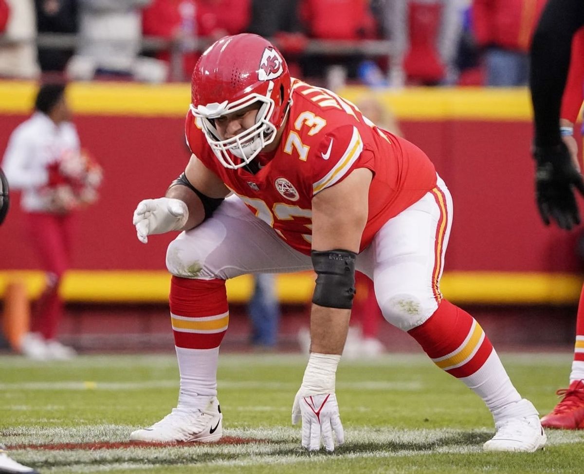 Nov 27, 2022; Kansas City, Missouri, USA; Kansas City Chiefs guard Nick Allegretti (73) at the line of scrimmage against the Los Angeles Rams during the game at GEHA Field at Arrowhead Stadium.
