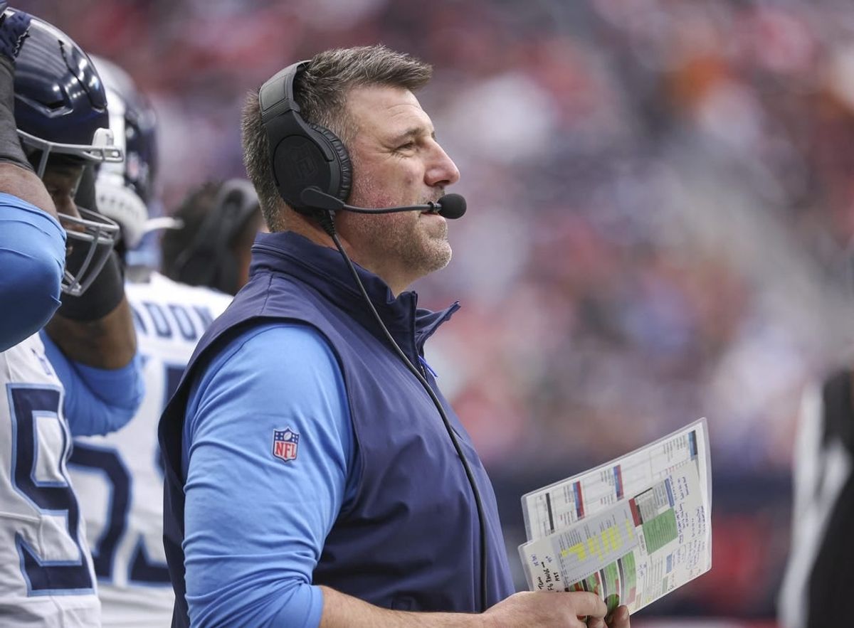 Dec 31, 2023; Houston, Texas, USA; Tennessee Titans head coach Mike Vrabel looks on during the first quarter against the Houston Texans at NRG Stadium.