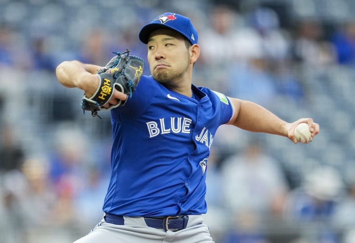 Apr 22, 2024; Kansas City, Missouri, USA; Toronto Blue Jays pitcher Yusei Kikuchi (16) pitches during the first inning against the Kansas City Royals at Kauffman Stadium.