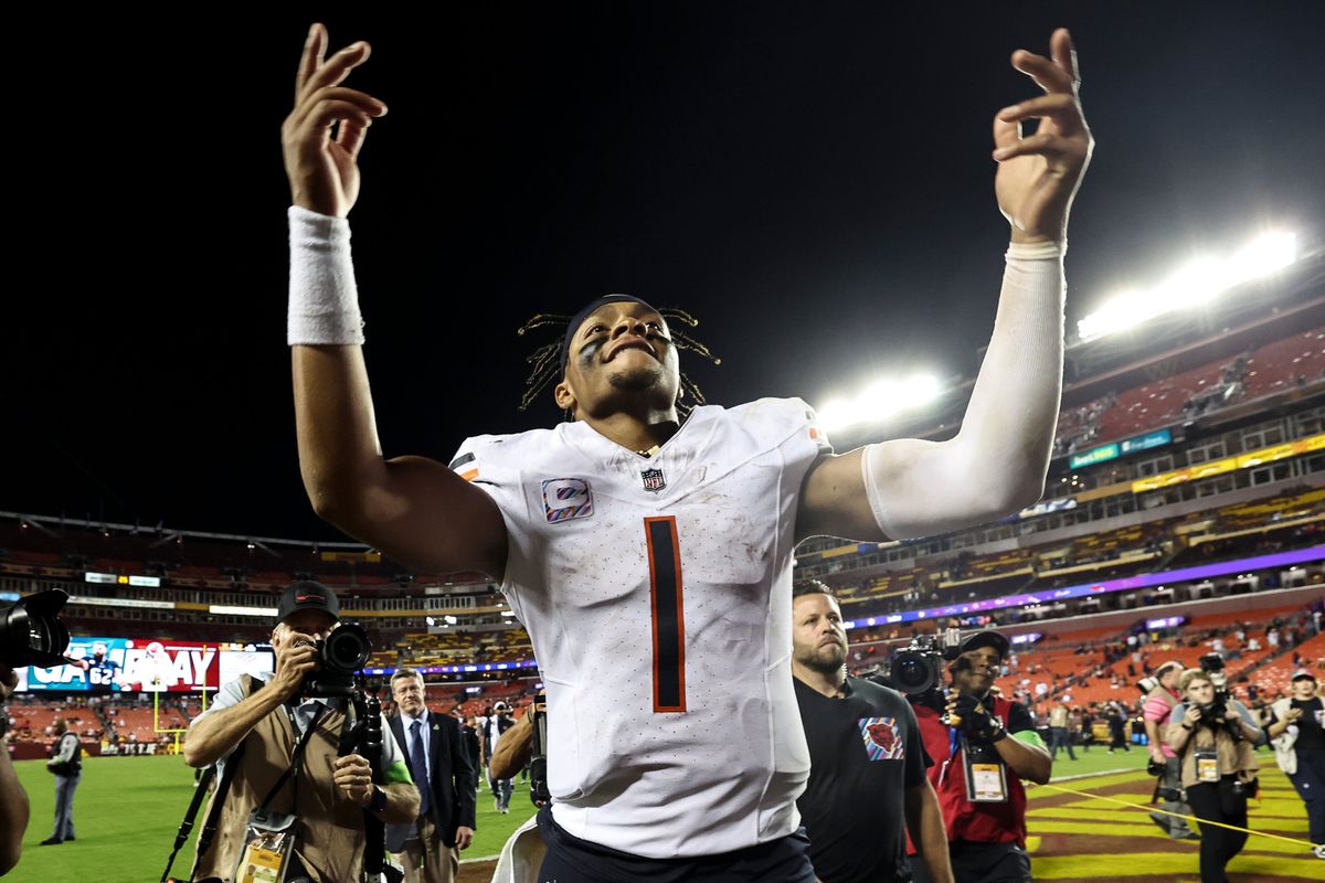 Justin Fields and the Chicago Bears finally win a game — and ESPN talking heads wonder if the QB should be traded