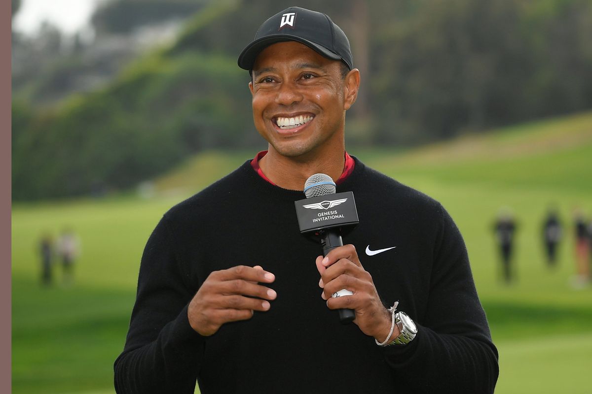 A year ago, Tiger Woods was pulled from the wreckage of a car crash.
