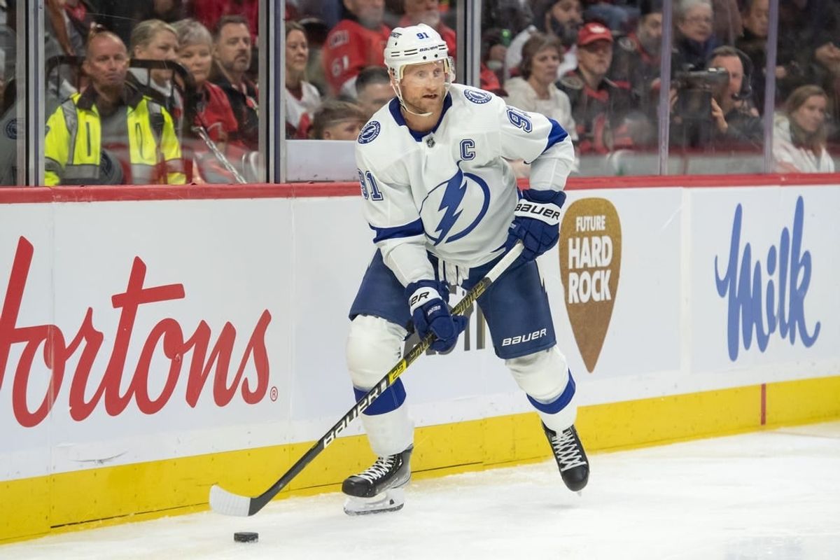 Nov 4, 2023; Ottawa, Ontario, CAN; Tampa Bay Lightning center Steven Stamkos (91) skates with the puck in the second period against the Ottawa Senators at the Canadian Tire Centre.