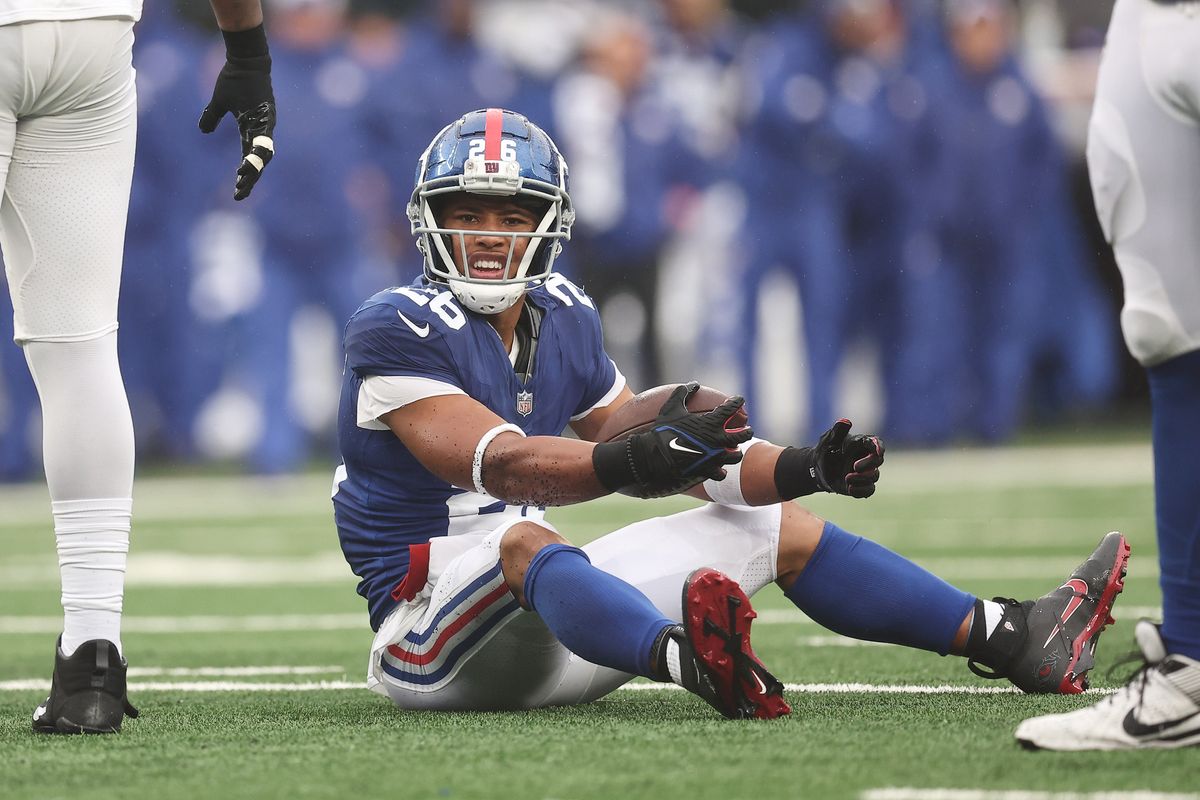 Corredores como Saquon Barkley han sido utilizados más que nunca esta temporada, a pesar de no conseguir grandes contratos.