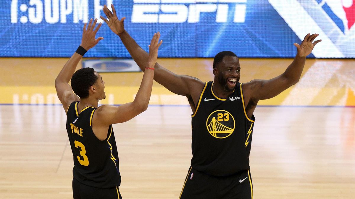 Draymond Green and Jordan Poole in happier times.
