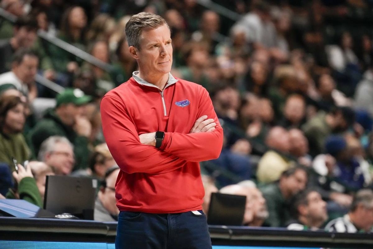 Jan 6, 2024; Charlotte, North Carolina, USA; Florida Atlantic Owls head coach Dusty May reacts to a call during the second half against the Charlotte 49ers at Dale F. Halton Arena.