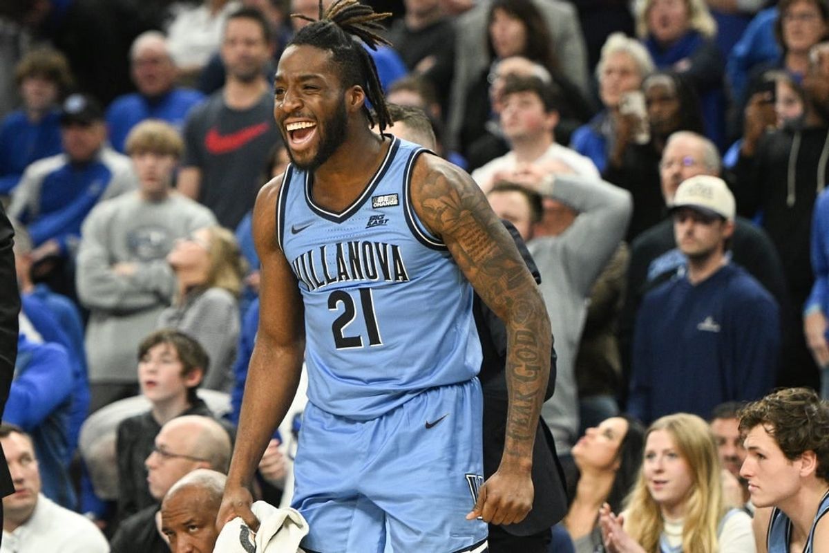 Dec 20, 2023; Omaha, Nebraska, USA;  Villanova Wildcats forward Nnanna Njoku (21) reacts to a play against the Creighton Bluejays in the second half at CHI Health Center Omaha.