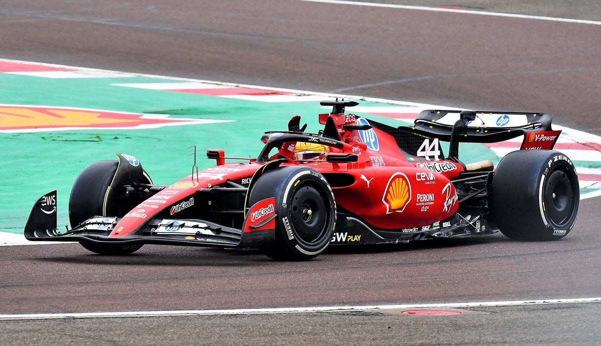 Lewis Hamilton drives a Ferrari F1 car around the Fiorano circuit as part of the TPC tests (REUTERS).