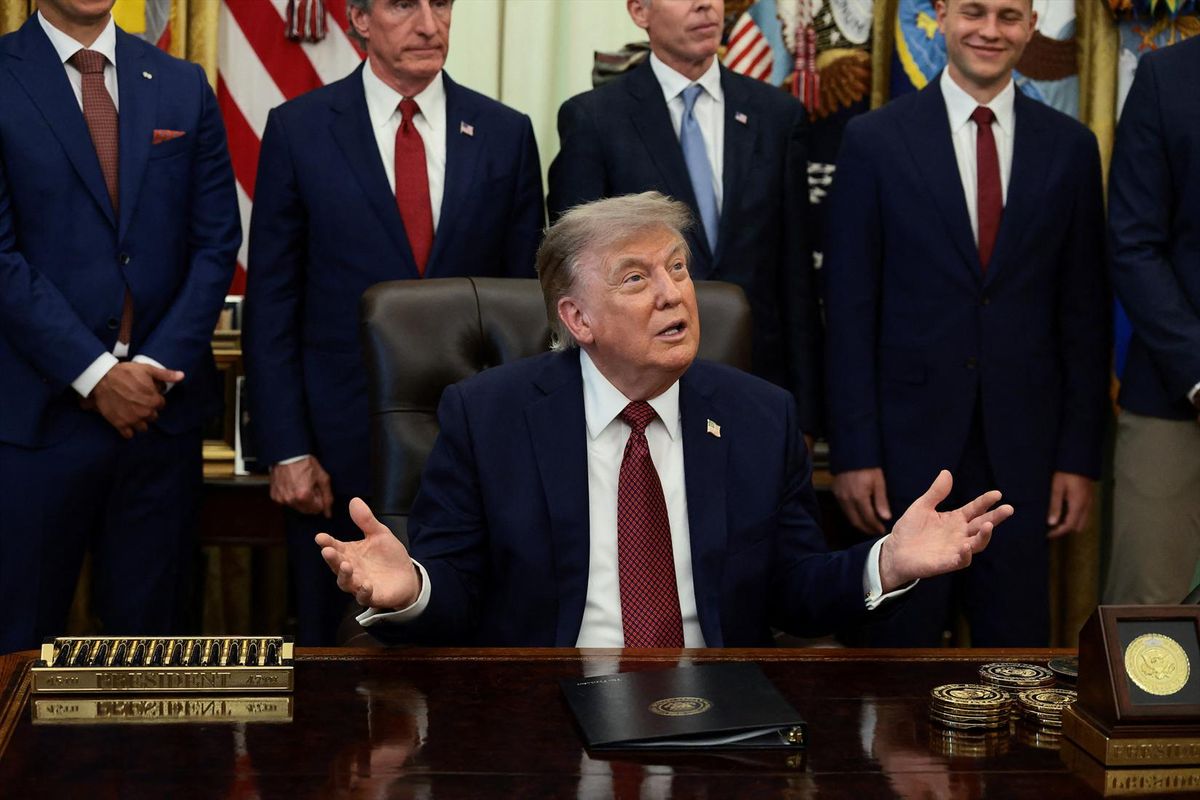 U.S. President Donald Trump in the Oval Office at the White House in Washington, D.C., U.S., July 24, 2026. REUTERS/Evelyn Hockstein