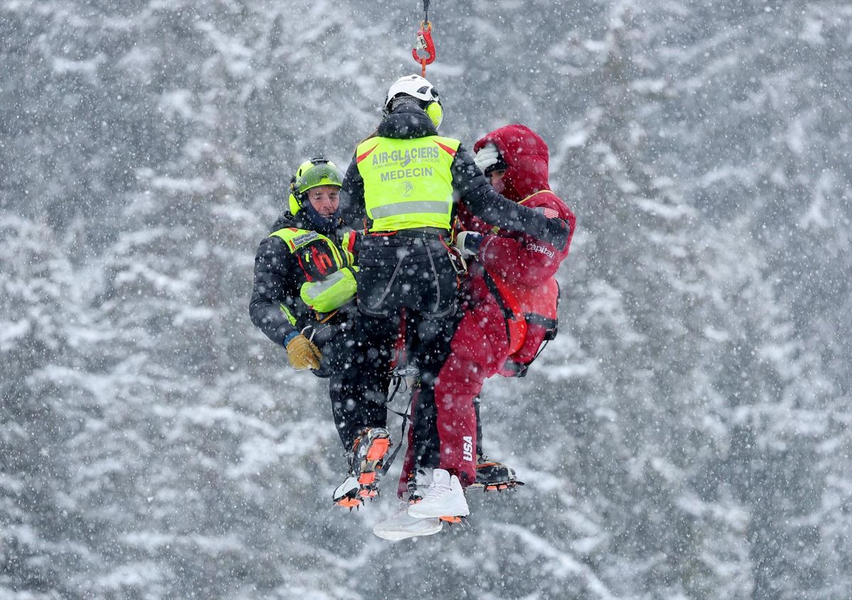 Lindsey Vonn being airlifted to the hospital after sustaining an injury during a crash in her downhill run in Crans-Montana, Switzerland on Jan. 30, 2026.