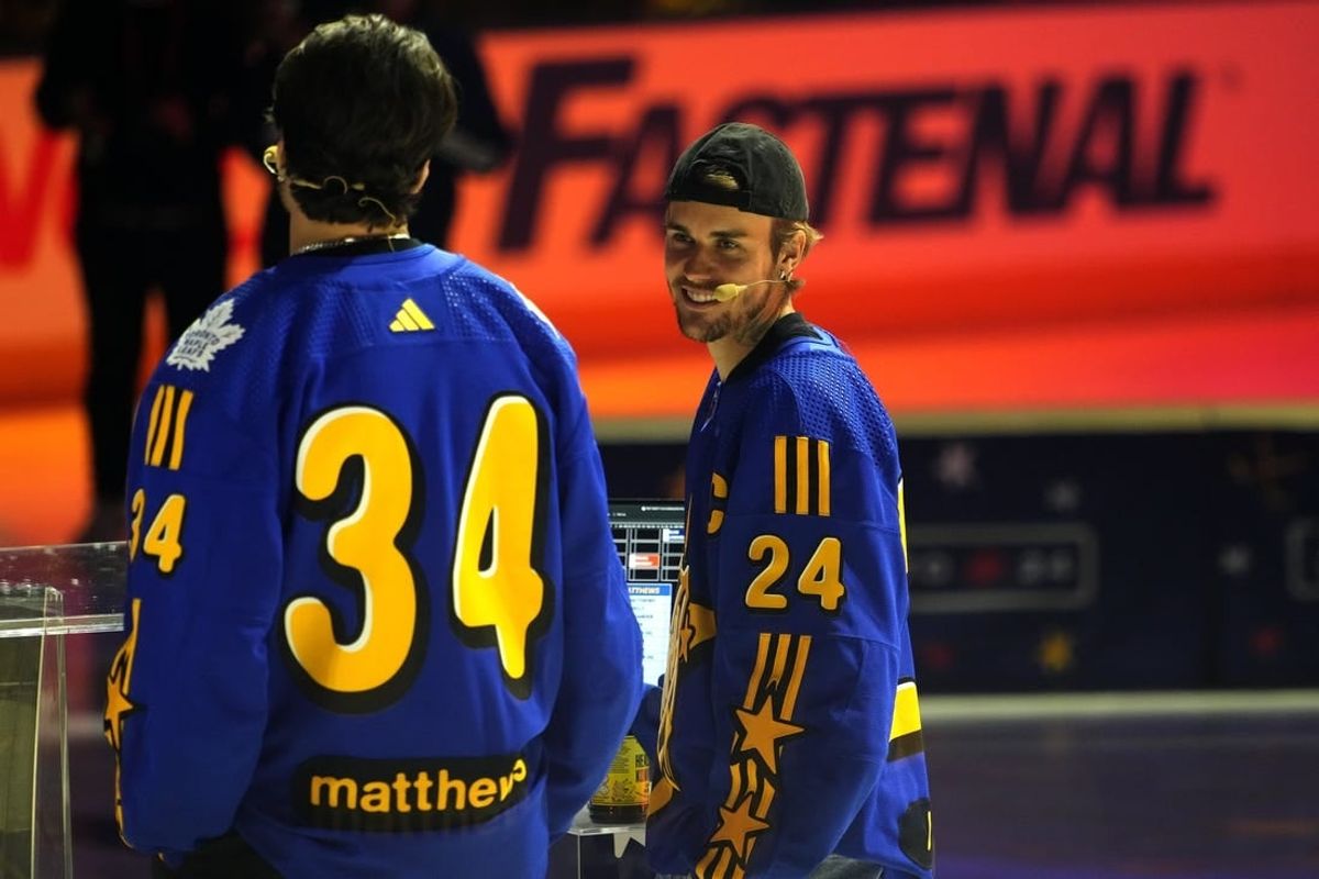 Feb 1, 2024; Toronto, Ontario, CANADA; Team Matthews celebrity coach Justin Bieber (24) talks to Team Matthews captain Auston Matthews during the NHL All-Star Player Draft on NHL All-Star Thursday at Scotiabank Arena.