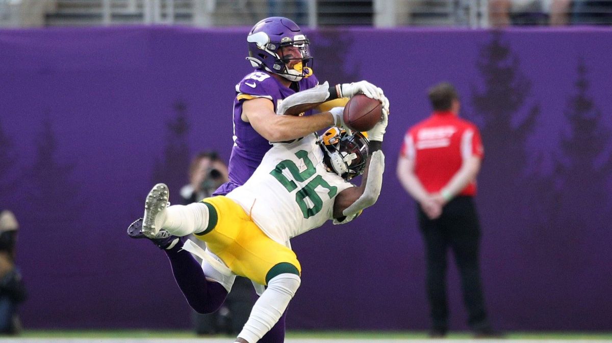 Vikings and Packers face off tonight at Lambeau without Kirk Cousins.