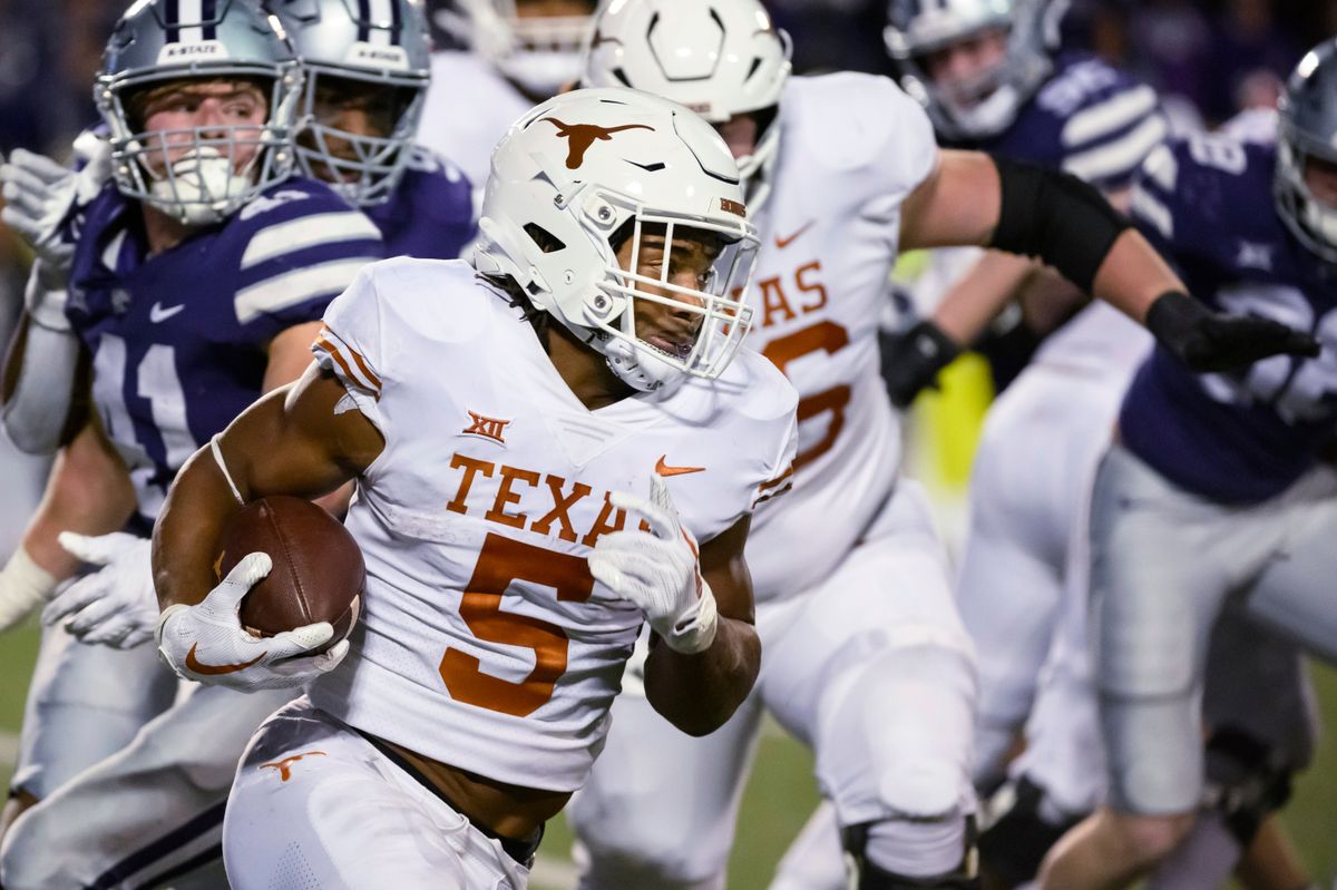 Will Bijan Robinson be drafted in the first round of the NFL Draft?