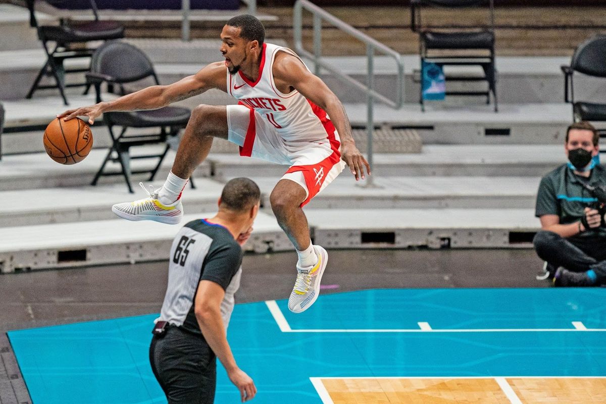 Tradition has long dictated that whichever team last touches a ball before it goes out of bounds loses possession. This is... not a good rule.