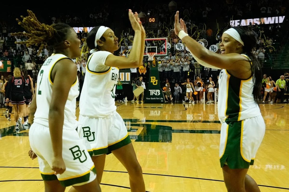 Baylor is 10-0 to start the season after the Lady Bears and guard Sarah Andrews (24) steamrolled Providence in the Palm Beach Classic on Wednesday.
