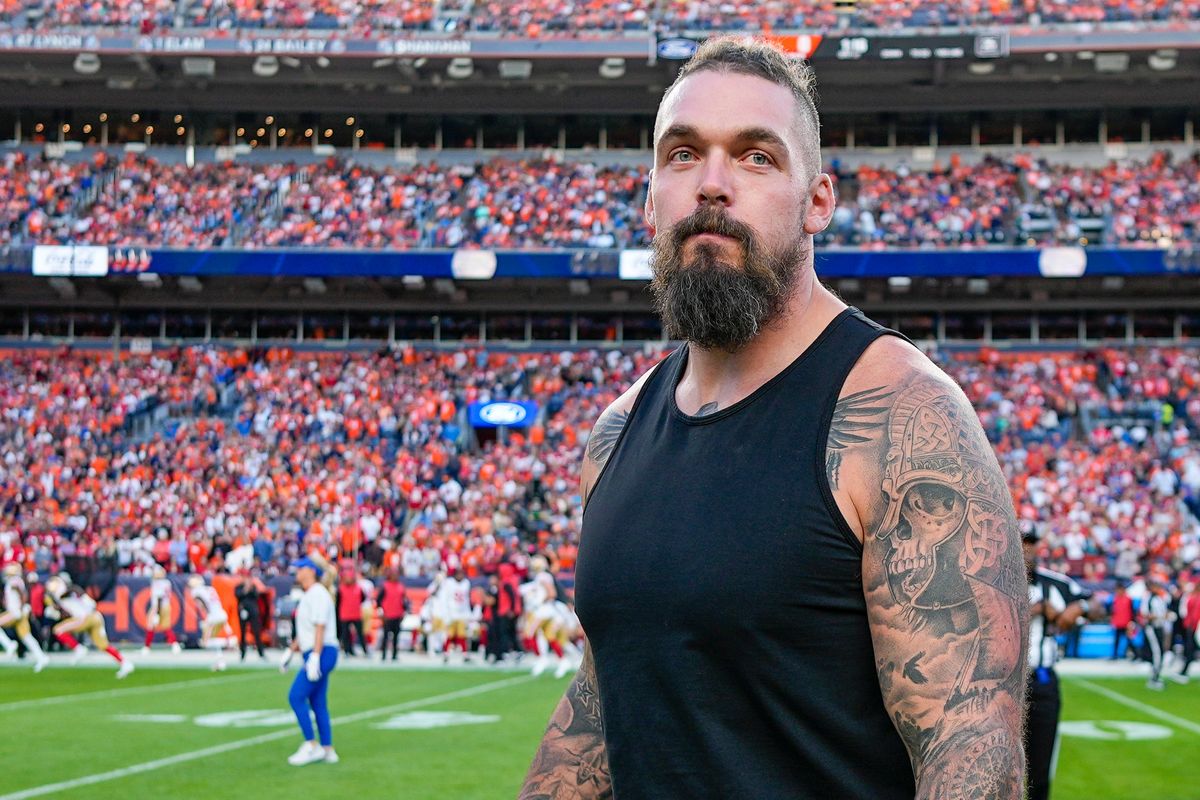 Derek Wolfe