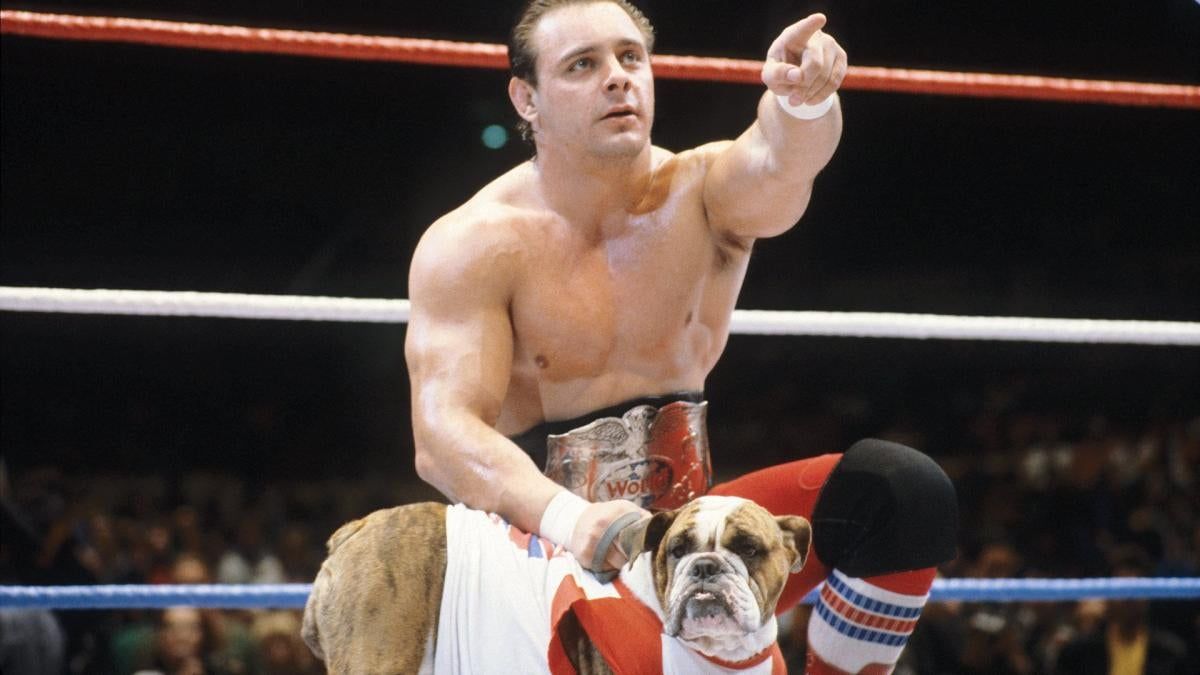 Dynamite Kid in 1986 with Matilda, The British Bulldogs’ mascot.