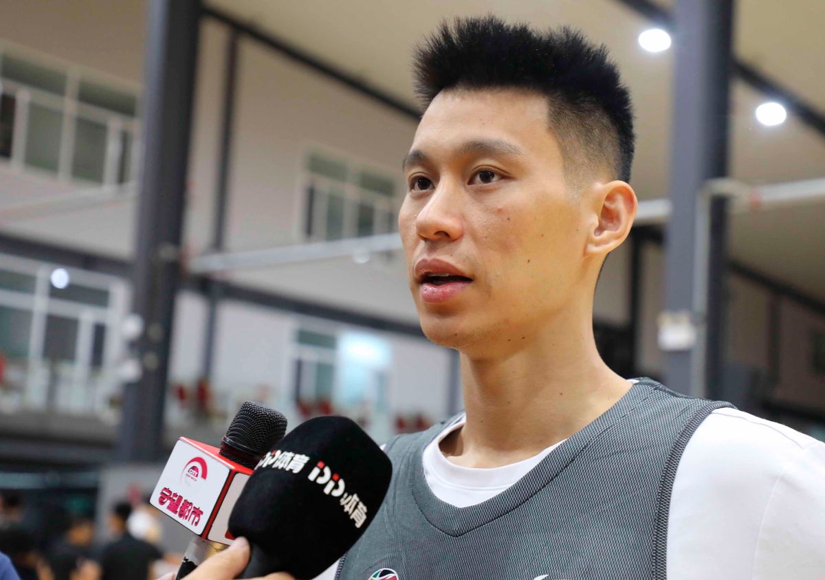 Jeremy  Lin’s injury was a scary sight , reminiscent of Tua Tagovailoa’s concussion during a nationally televised Dolphins game last year.