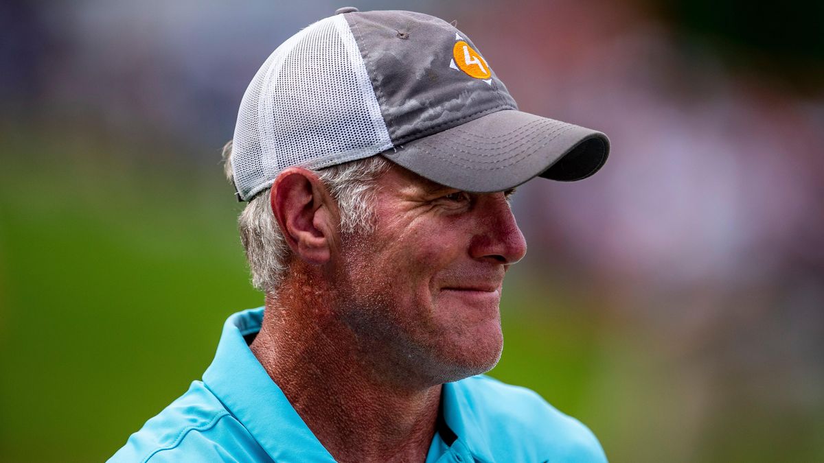 Brett Favre is mixed up in yet another financial scandal in Mississippi.